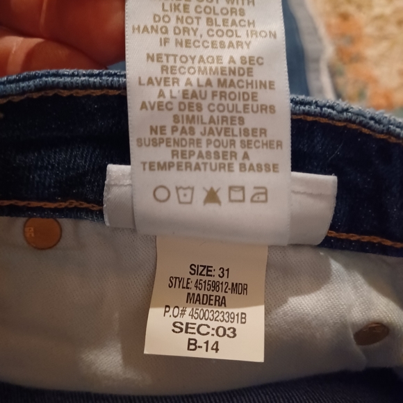 Joe's Jeans The Icon Mid Rise Skinny Crop • Tuxedo Stripe • Size 31 • EUC - Picture 10 of 11